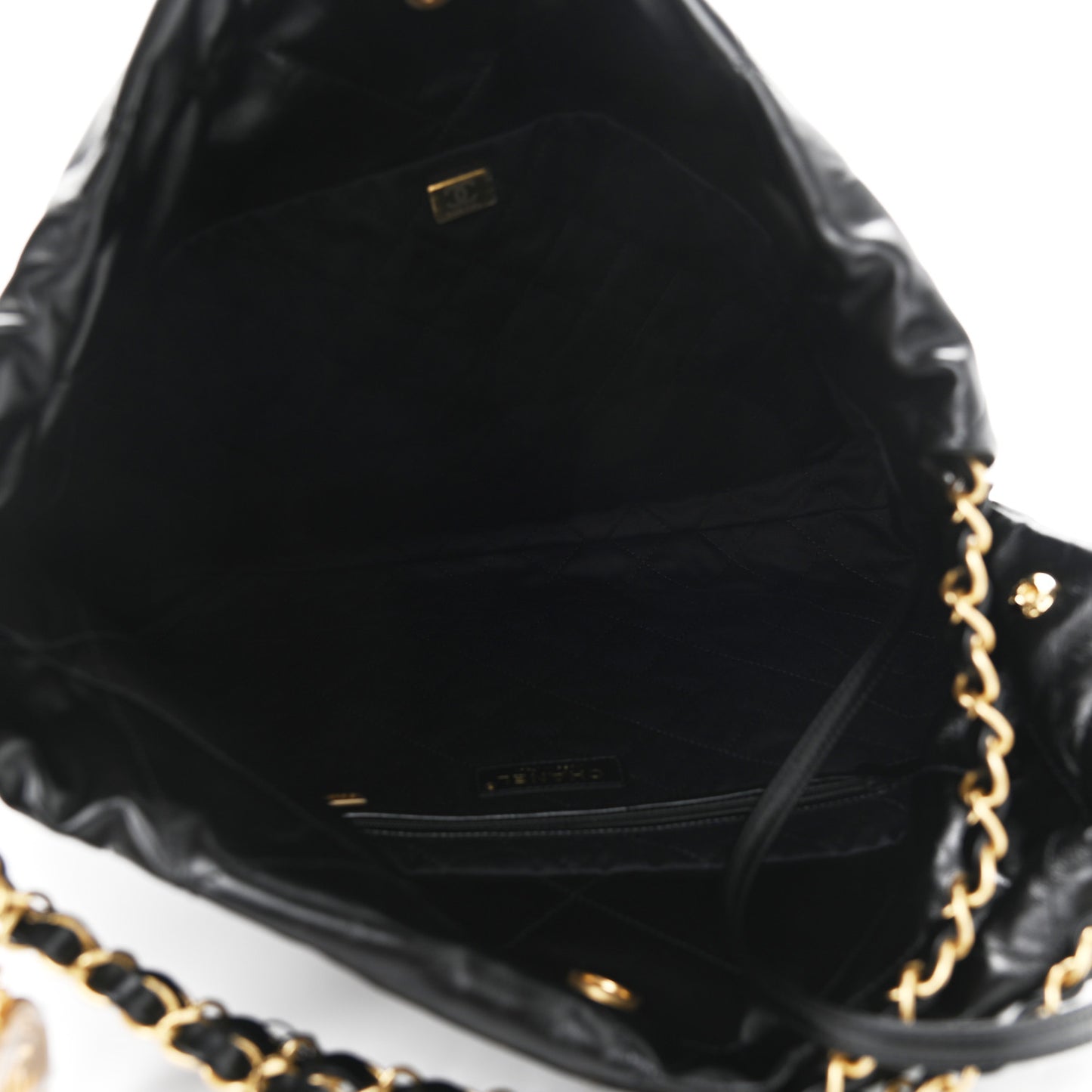 Shiny Calfskin Quilted Chanel 22 Black