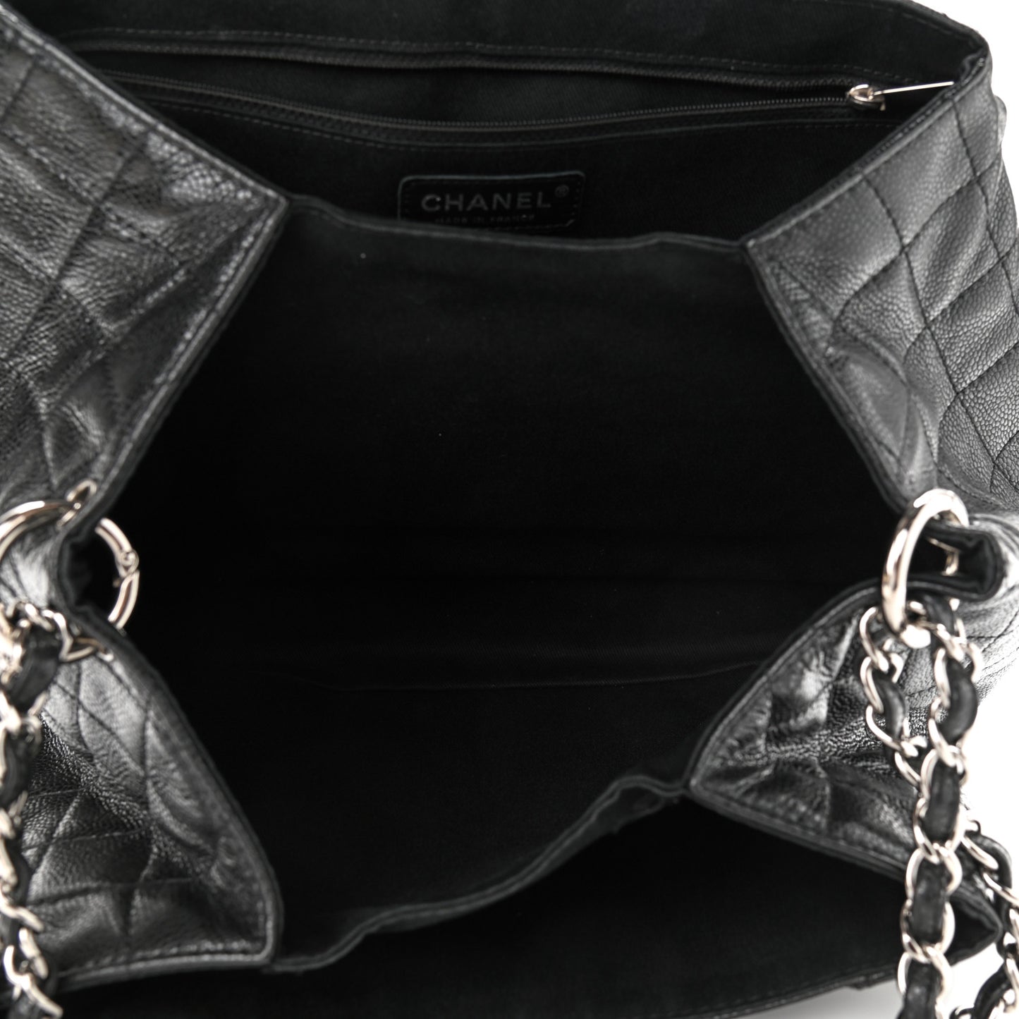 Caviar Quilted Timeless Accordion Flap Black