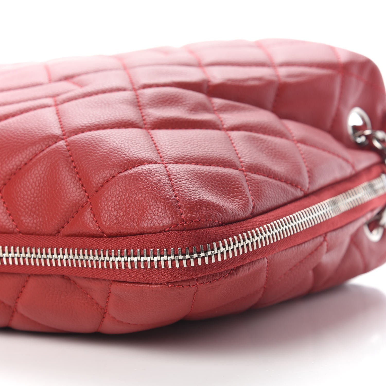 Chanel Caviar Quilted Expandable Zip Shoulder Bag Red 11 of 12