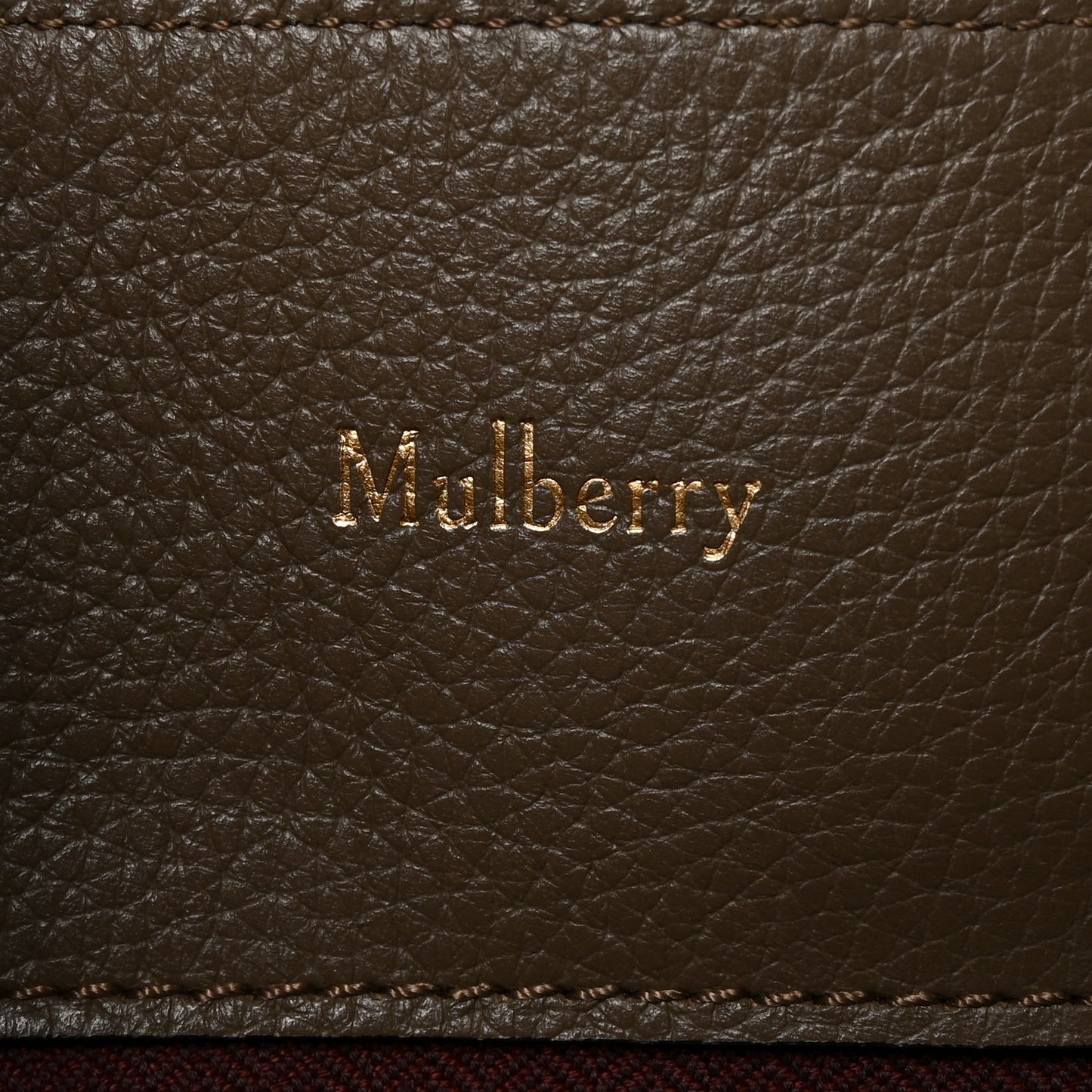 Small Classic Grain Calfskin Seaton Clay