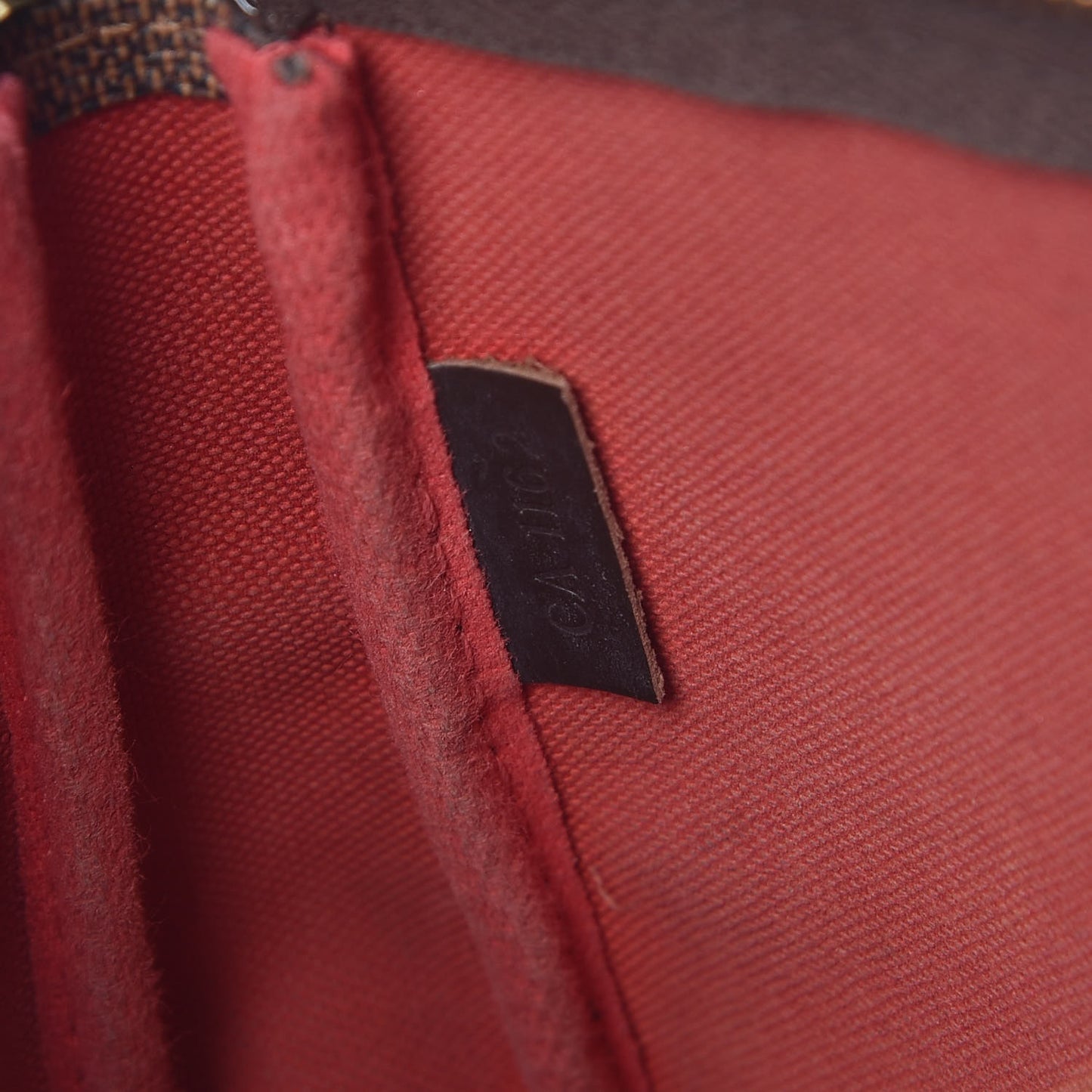Damier Ebene Pochette Accessories