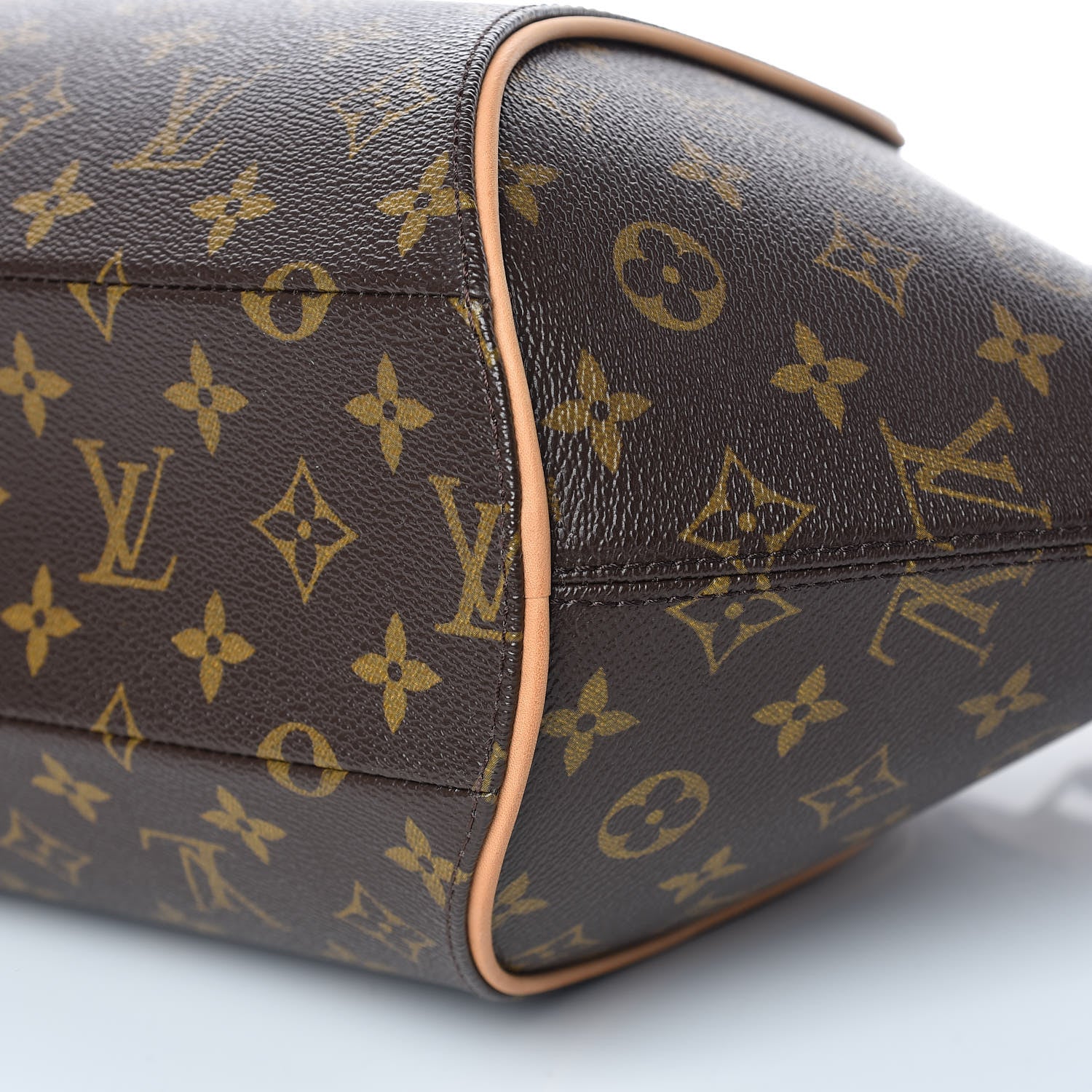 Louis Vuitton Monogram Ellipse MM 12 of 17
