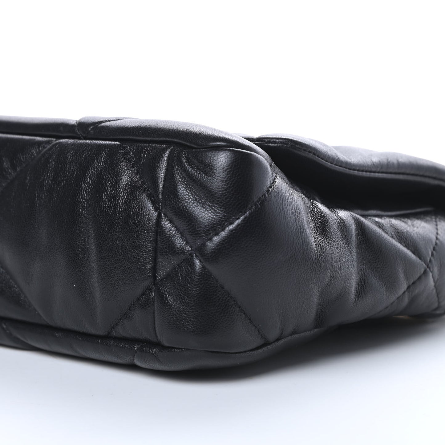 Goatskin Quilted Medium Chanel 19 Flap Black
