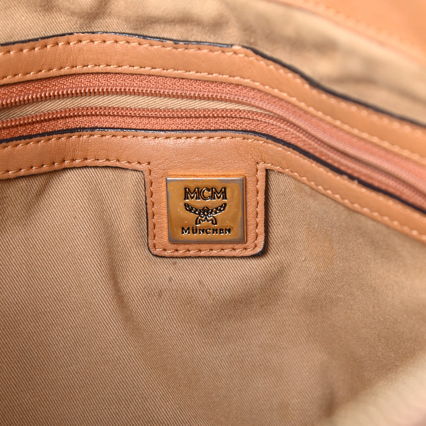 Visetos Medium Essentials Shopper Tote Cognac