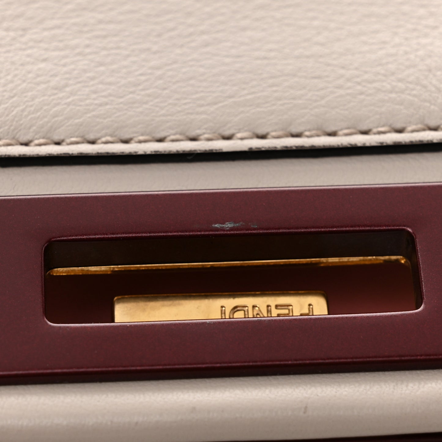 Vitello Seta Shiny Nappa Medium Peekaboo Iconic Satchel Grigio Polvere Bois de Rose