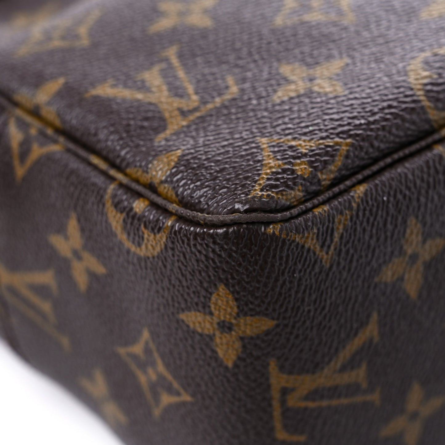 Monogram Trousse Toilette 28