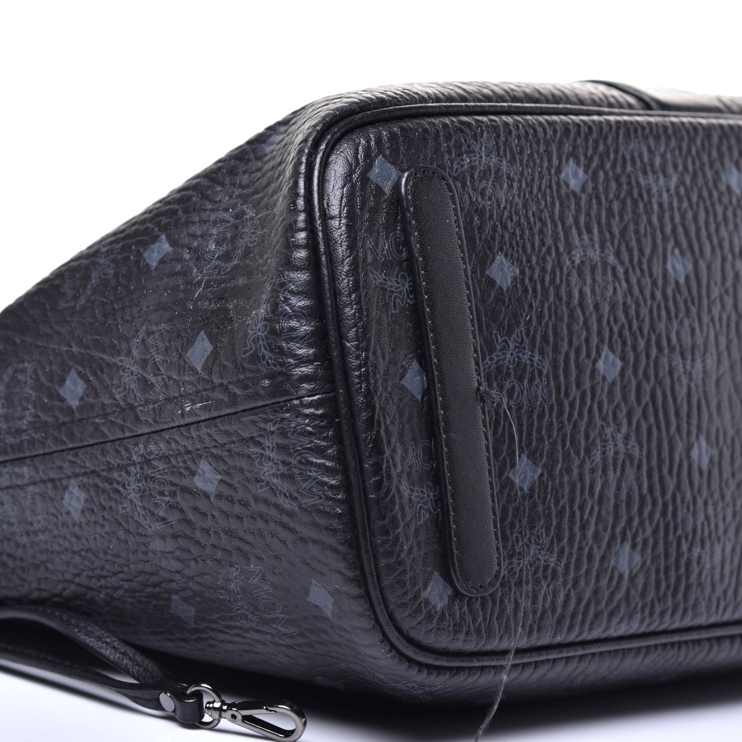 MCM Visetos Medium Liz Reversible Shopper Tote Black 11 of 18