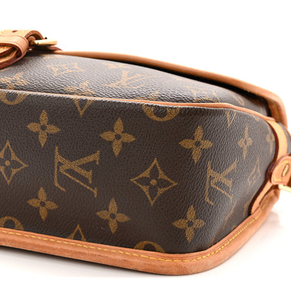 Louis Vuitton Monogram Sologne 9 of 10