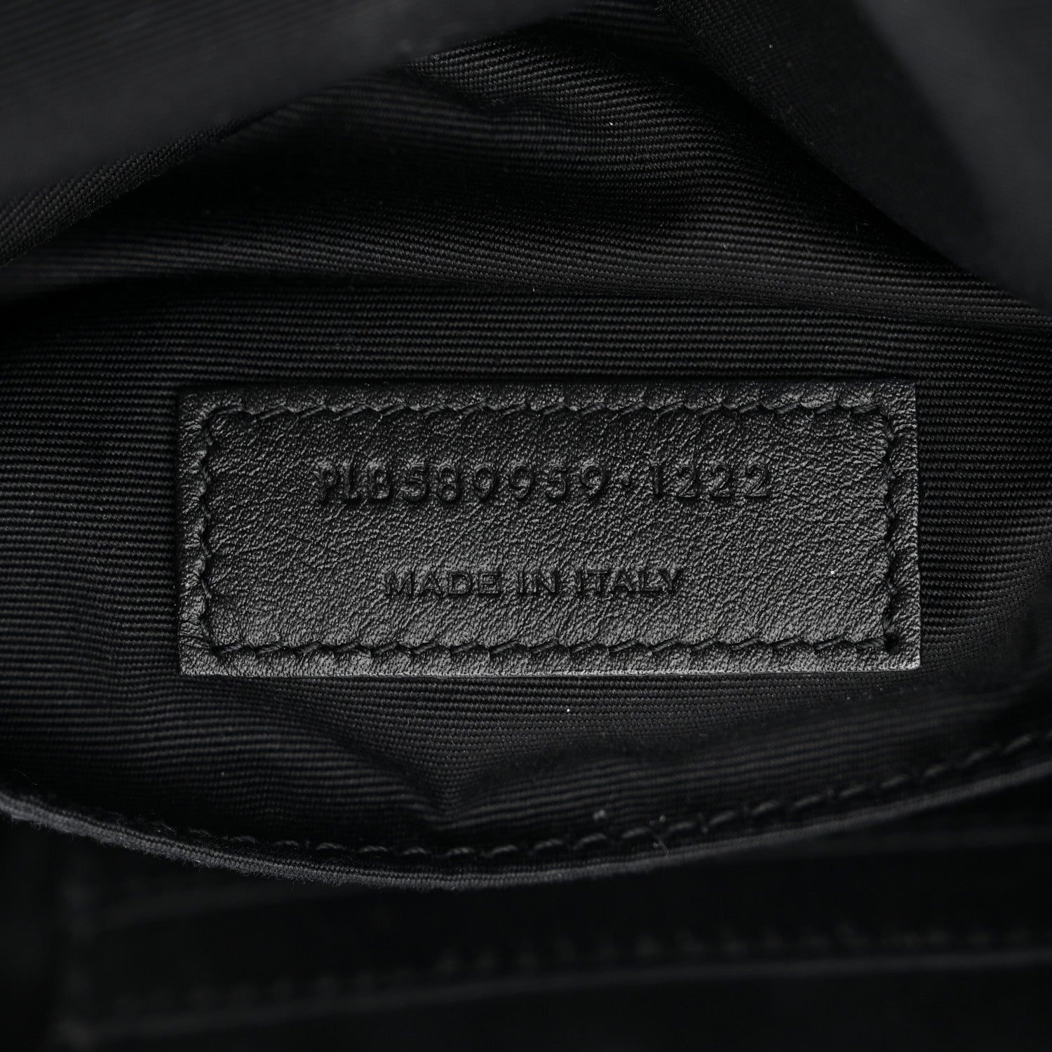 Saint Laurent Grain De Poudre Monogram Belt Bag Black 7 of 12