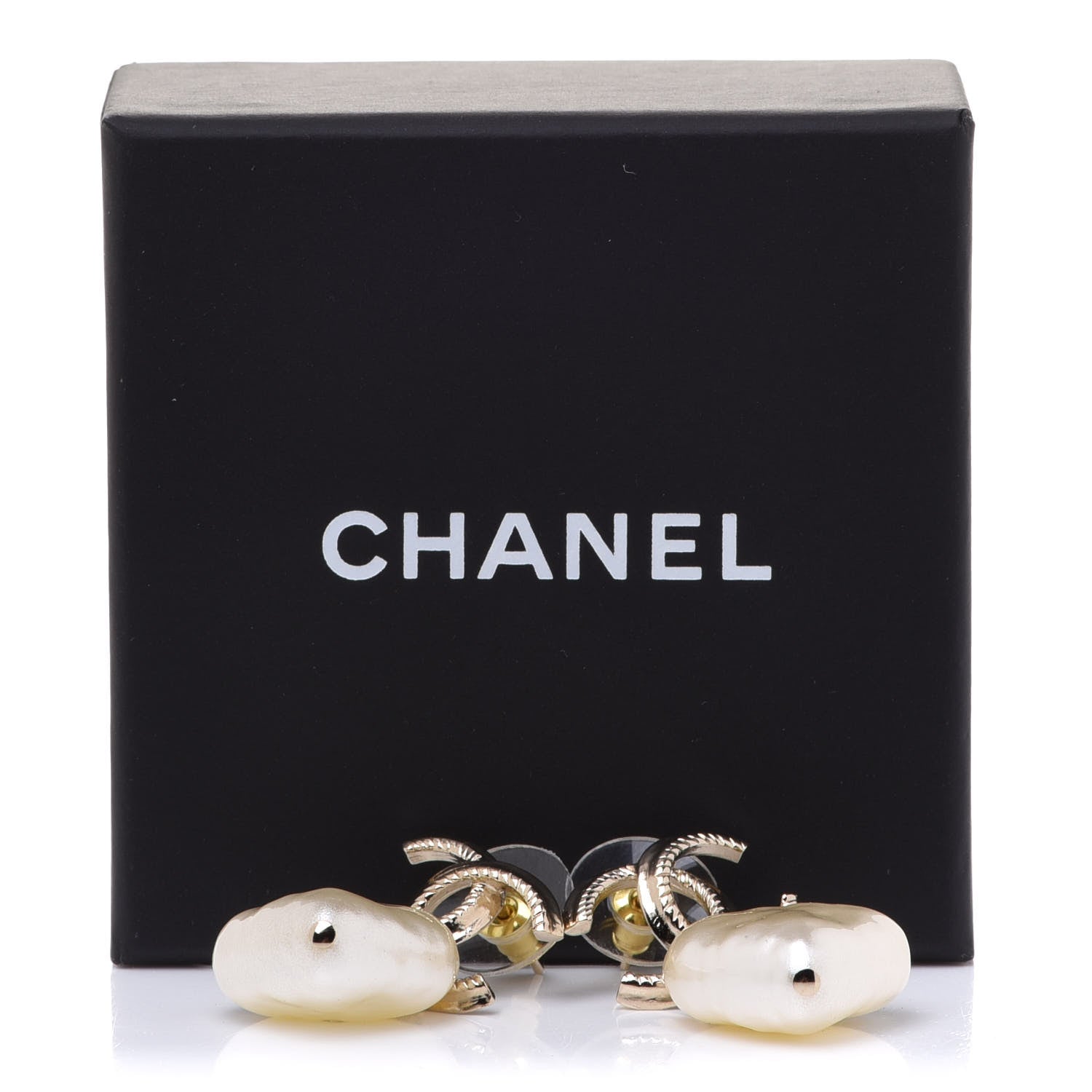 Chanel Pearl CC Heart Drop Earrings Gold 5 of 5