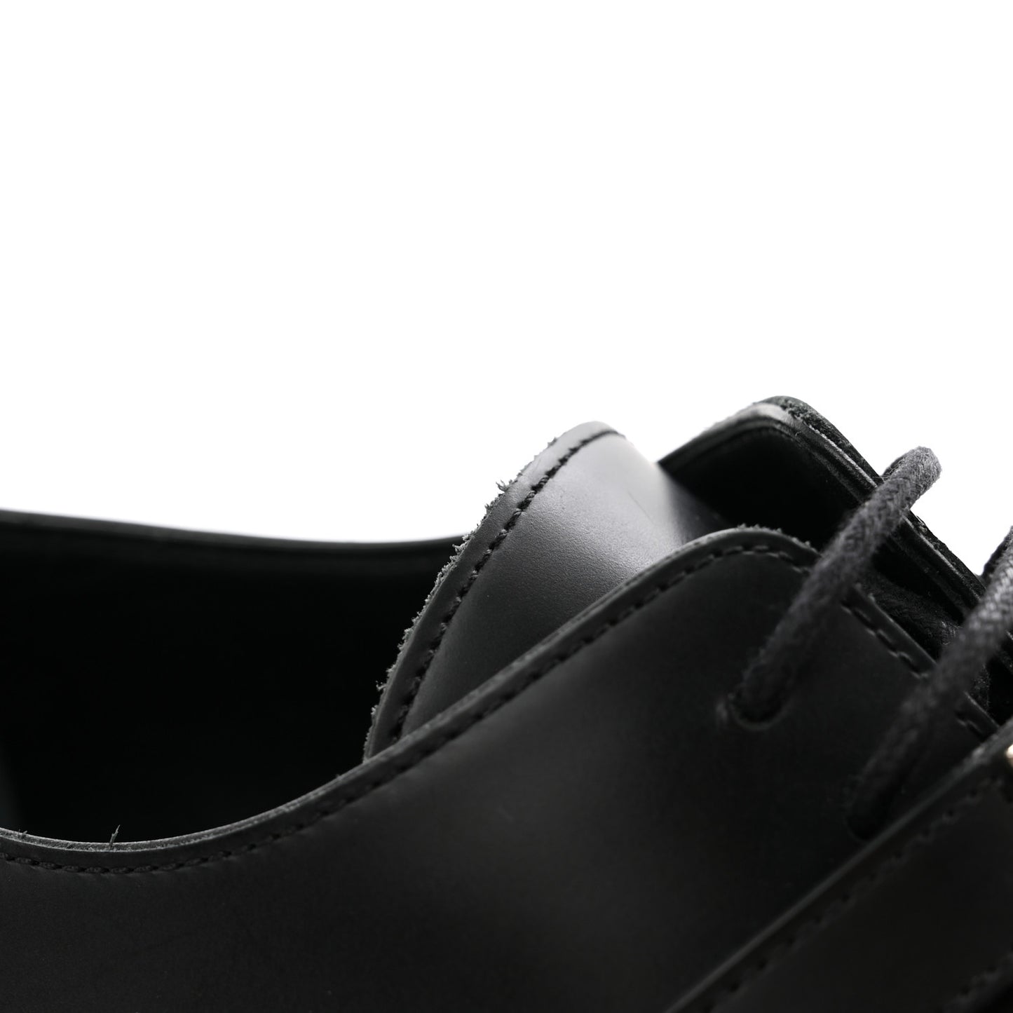 Glossed Calfskin First Oxford 38.5 Black