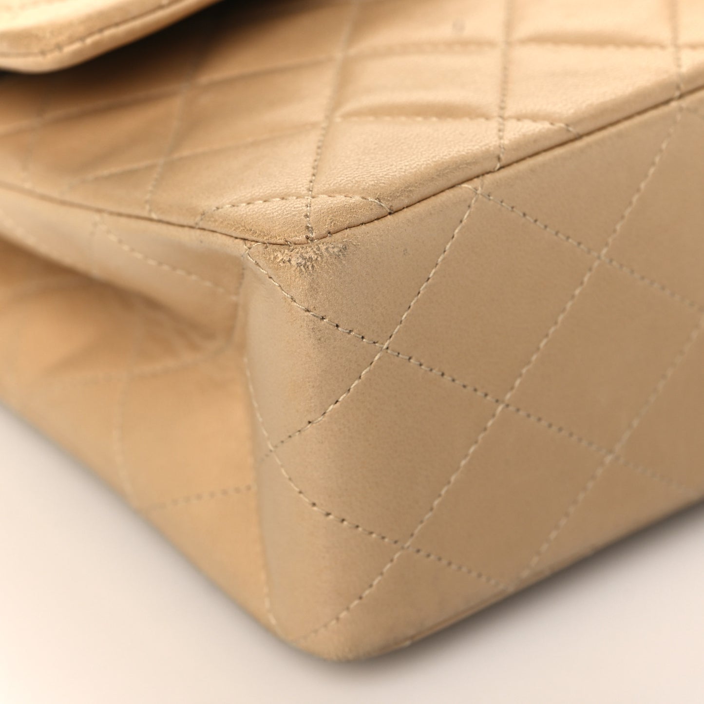 Lambskin Quilted Medium Double Flap Beige