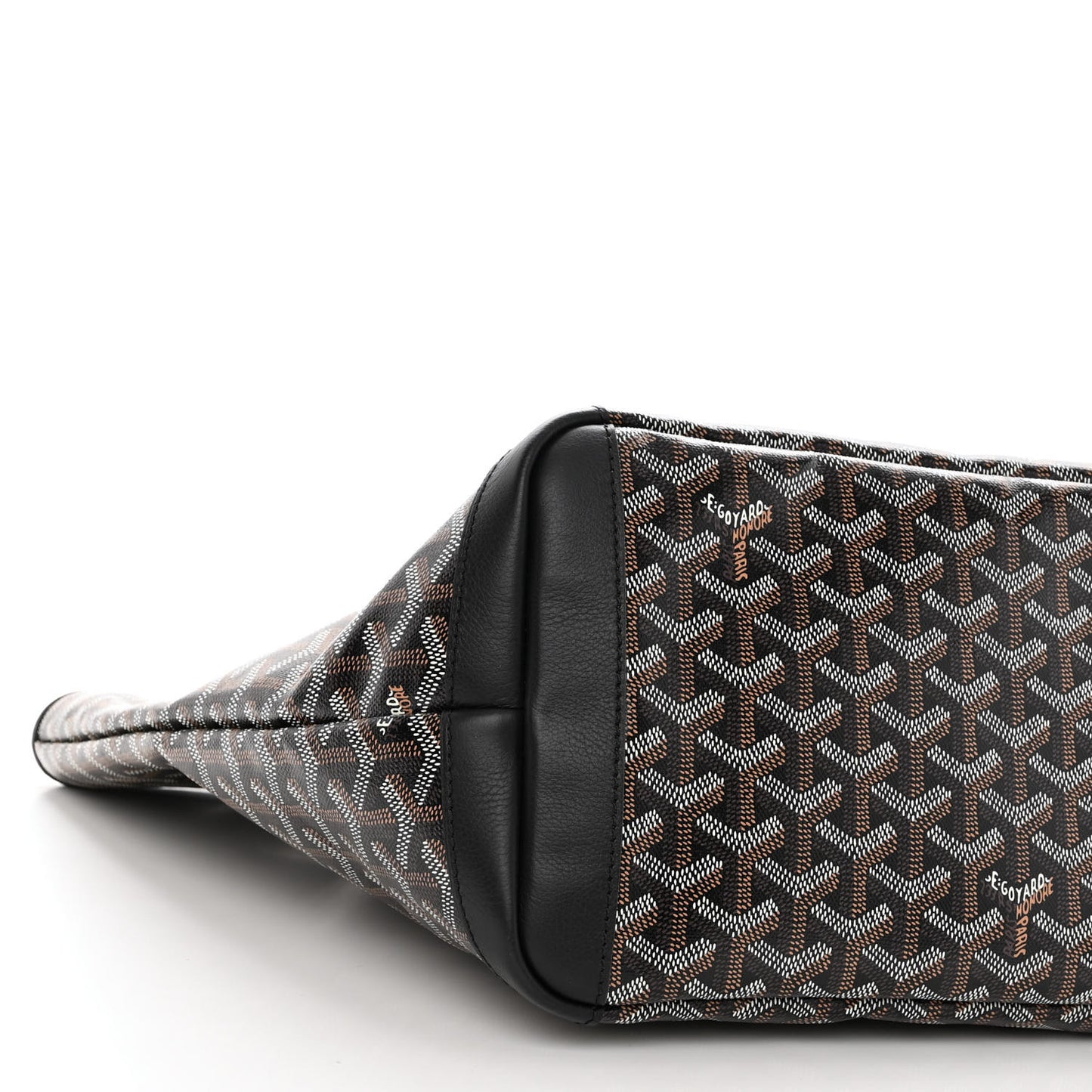 Goyardine Artois MM Black