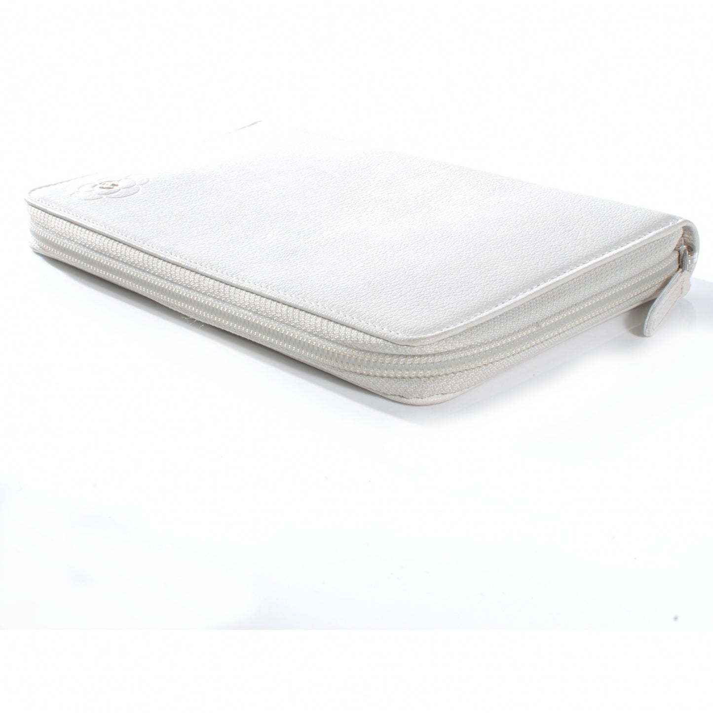 Leather CC Camellia Zip Organizer Wallet Off White