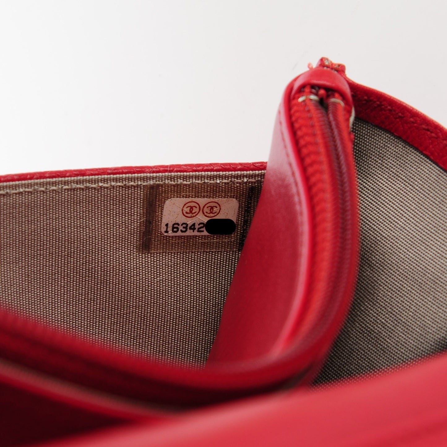 Caviar Timeless CC Wallet On Chain WOC Red