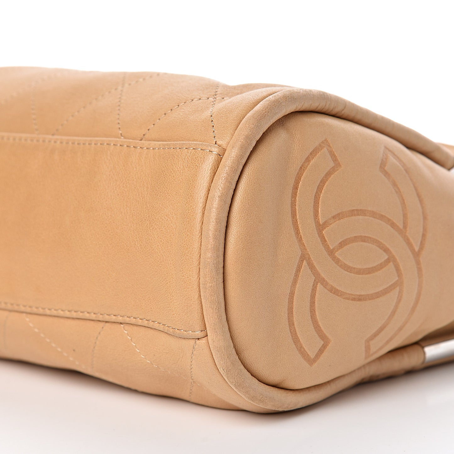 Lambskin Stitched Medium Ultimate Soft Tote Beige