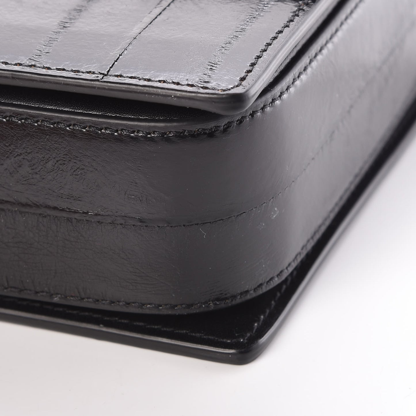 Shiny Soft Calfskin Anguille Medium Bellechasse Black