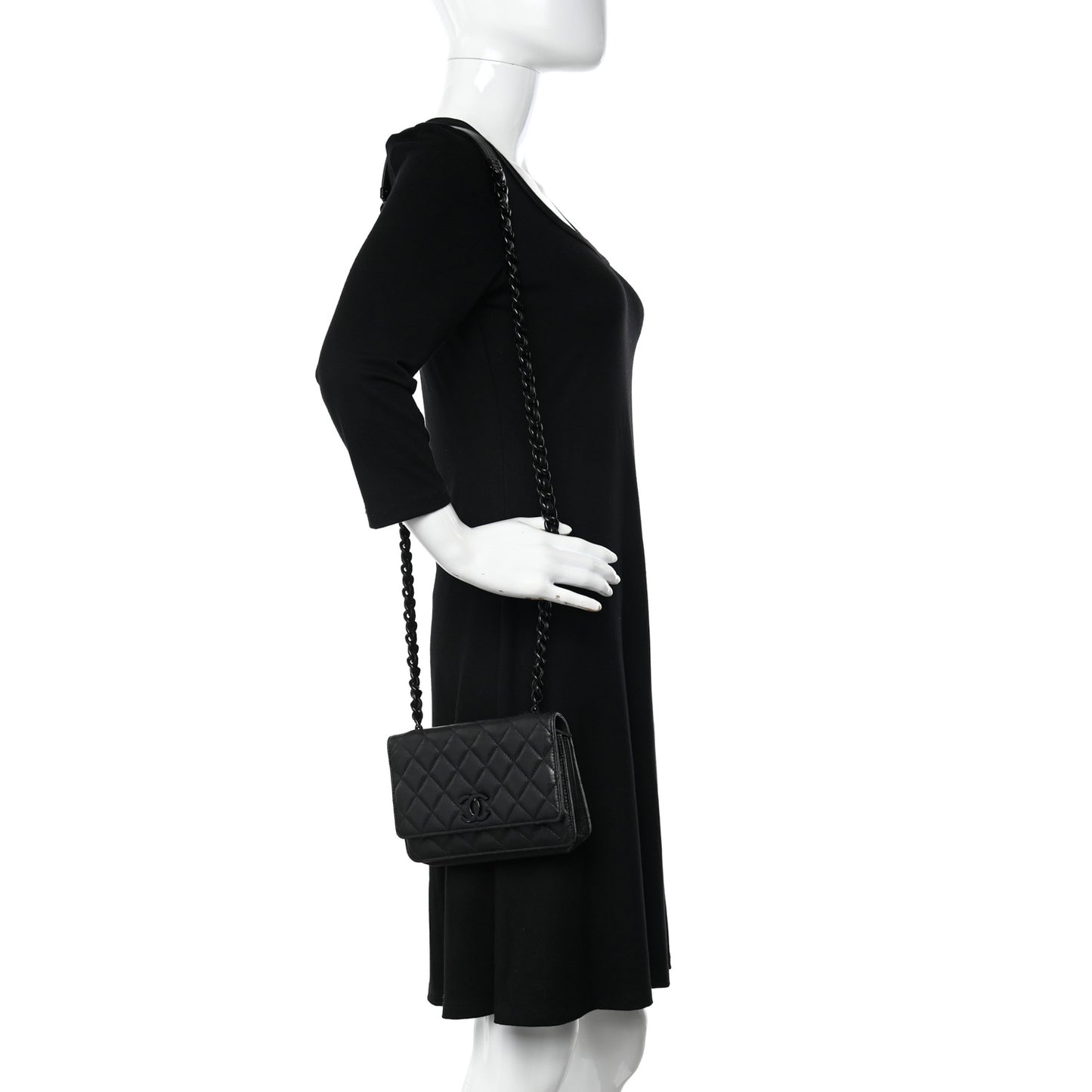 Caviar Quilted My Everything Wallet On Chain WOC Black