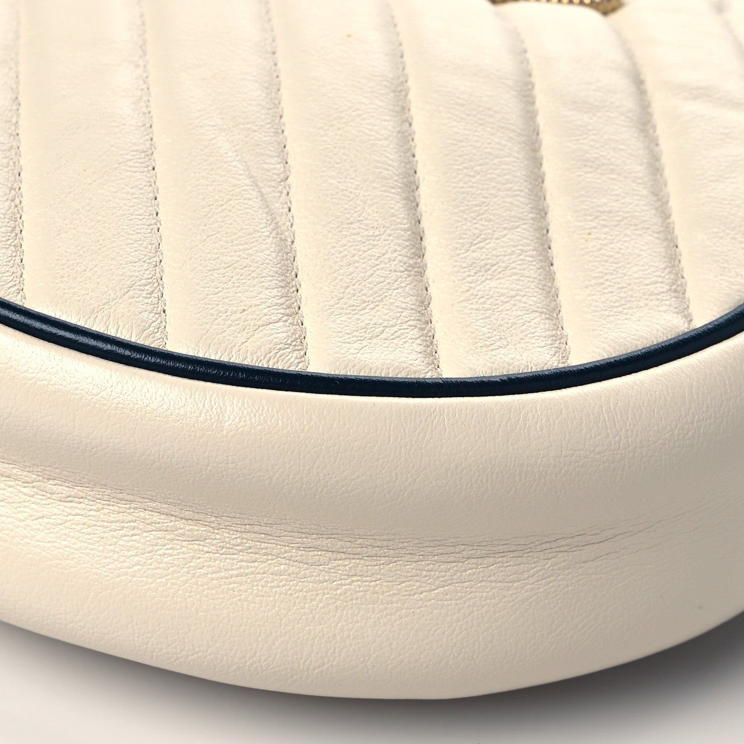 Gucci Azalea Calfskin Matelasse Diagonal Mini Torchon GG Marmont Round Shoulder Bag Mystic White Blue Agata 11 of 12