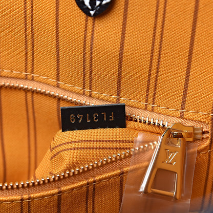 Louis Vuitton Monogram Giant Jungle Onthego GM Black 7 of 14