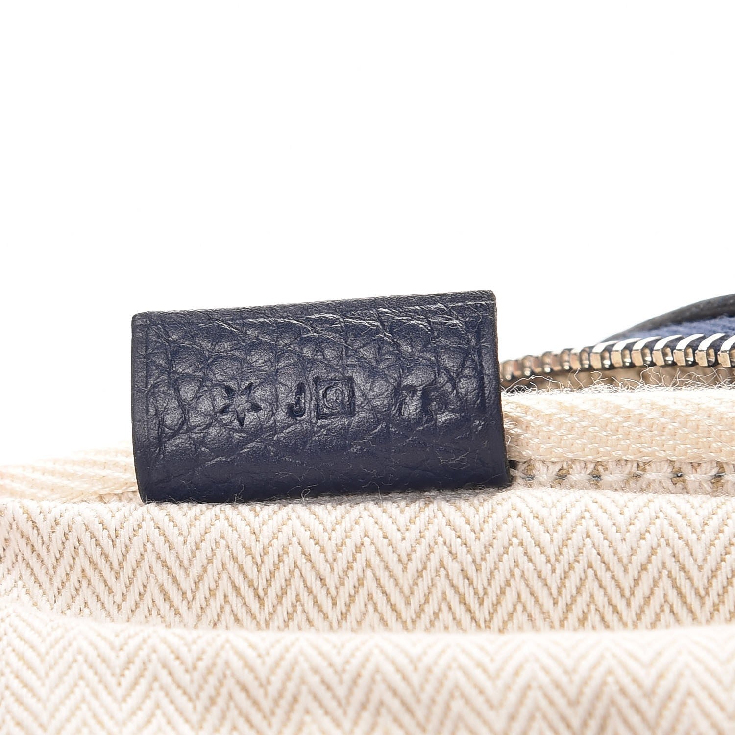 Hermes Taurillon Clemence Victoria II 35 Bleu Nuit 7 of 8