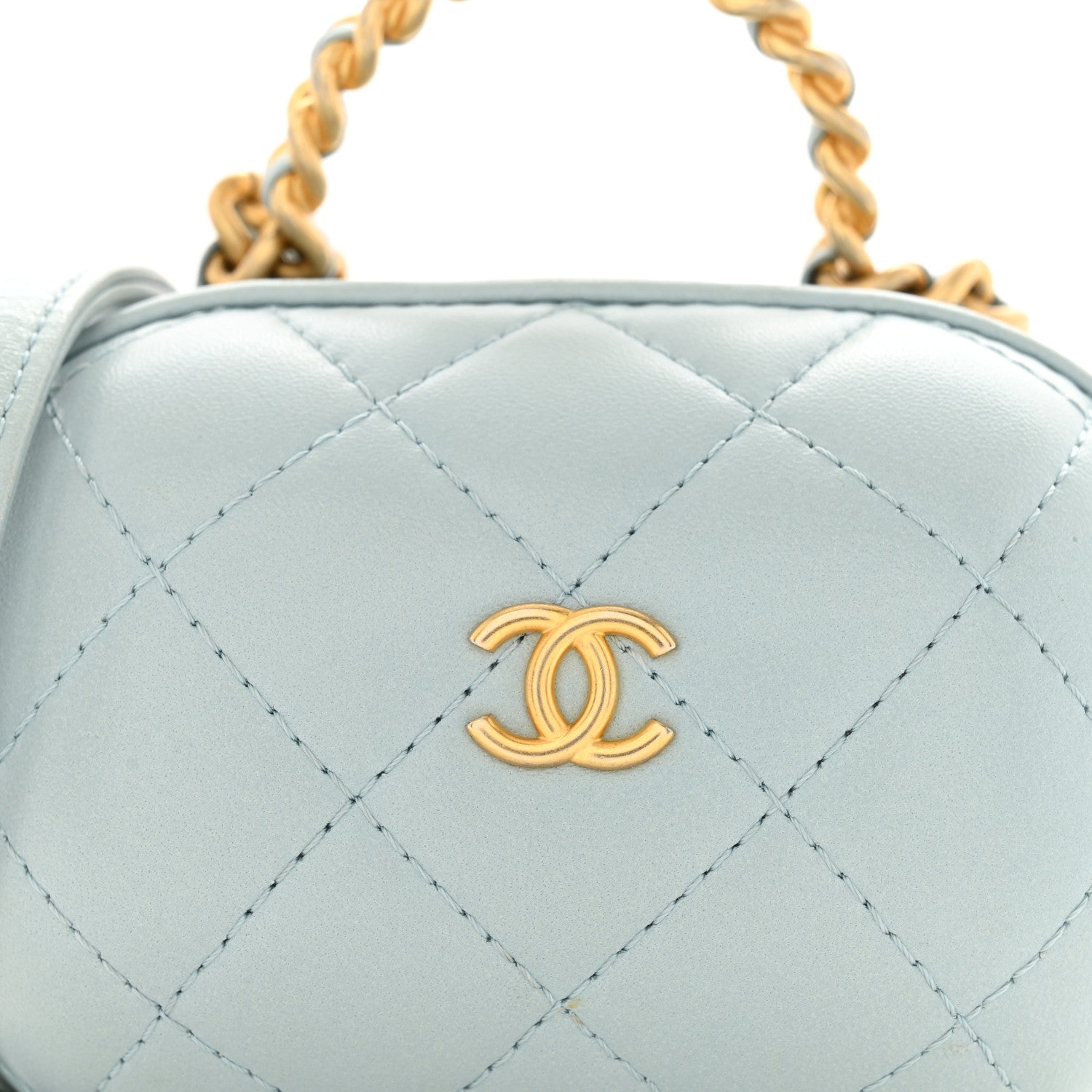 Chanel Lambskin Quilted CC Bubble Vanity Case With Chain Light