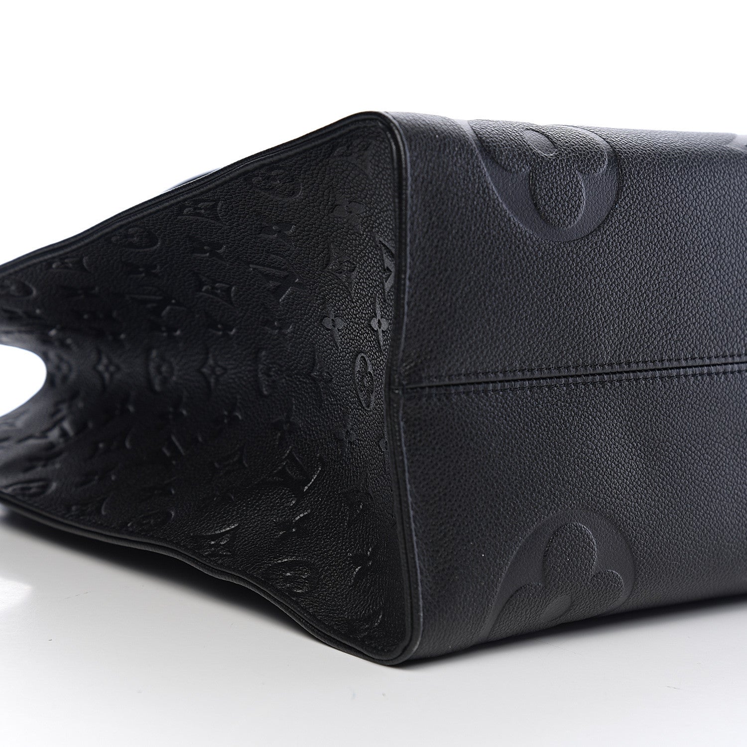Louis Vuitton Empreinte Monogram Giant Onthego GM Black 7 of 8