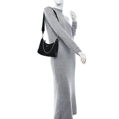 Prada Nylon Re-Edition 2005 Shoulder Bag Black 2 of 10