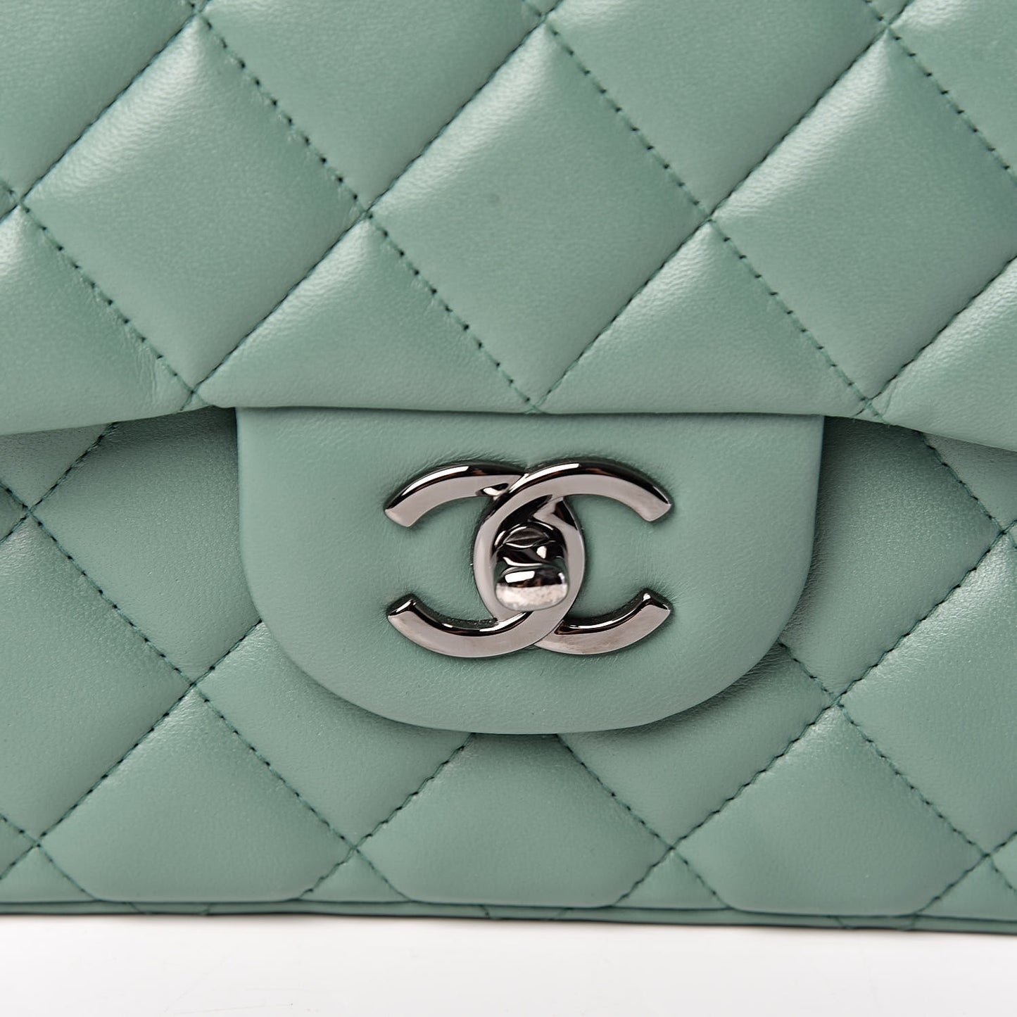 Lambskin Quilted Maxi Single Flap Green