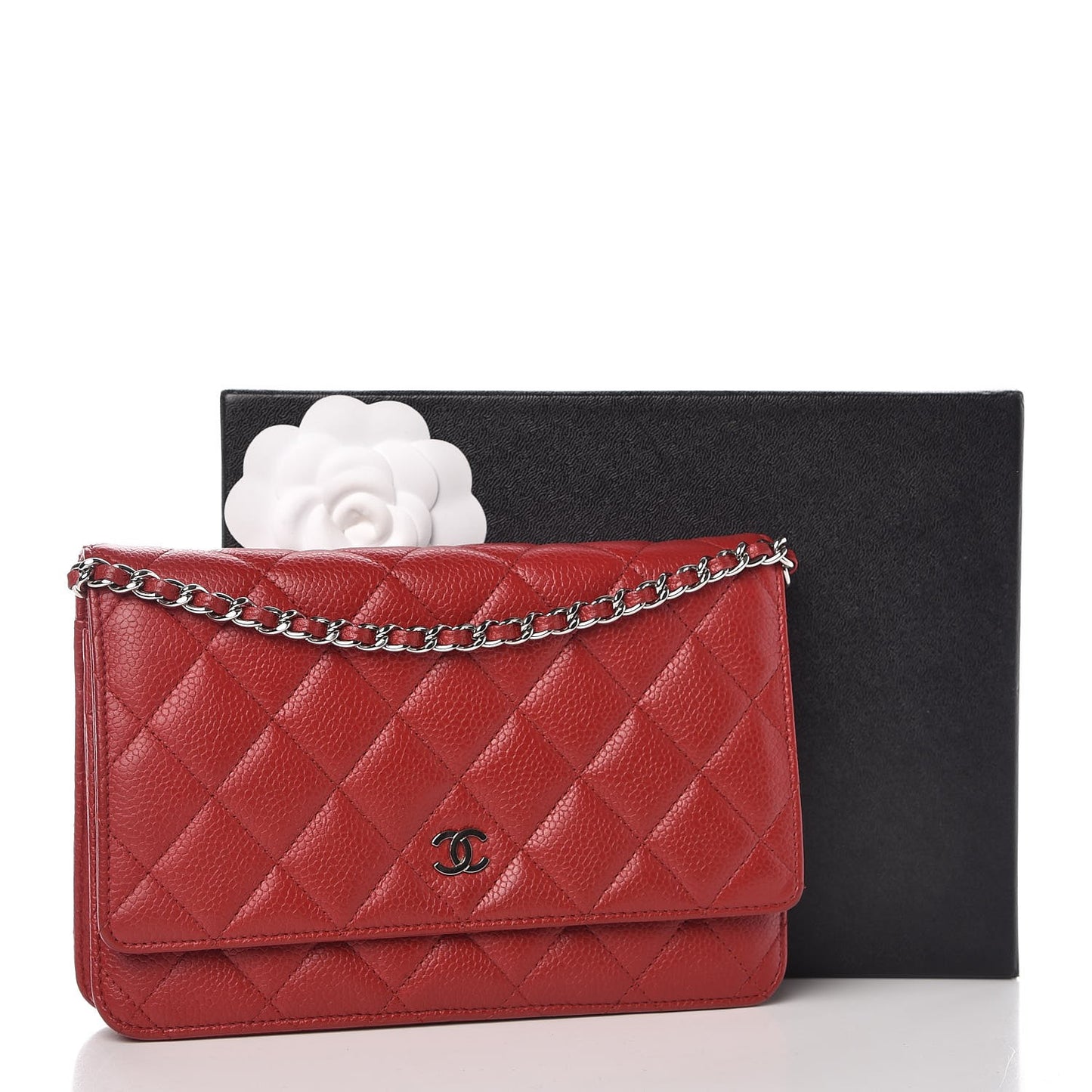Caviar Quilted Wallet on Chain WOC Red
