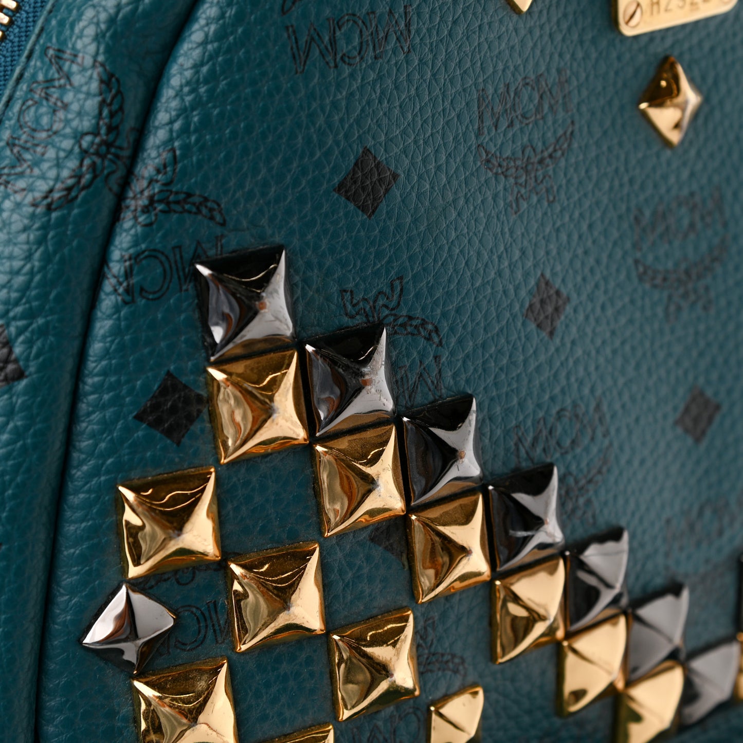 Visetos Studded Medium Stark M Backpack Blue