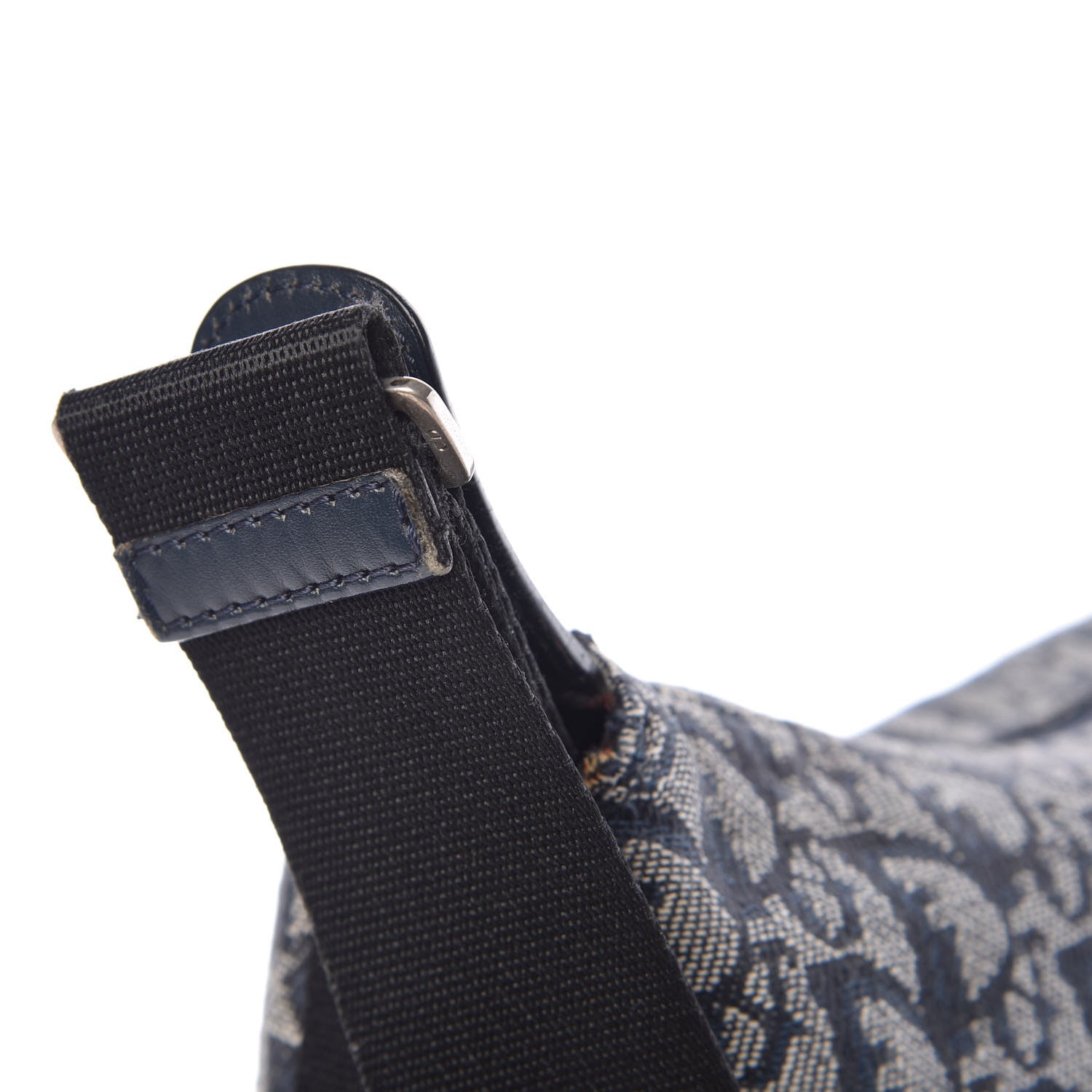 Christian Dior Monogram Messenger Navy 19 of 20