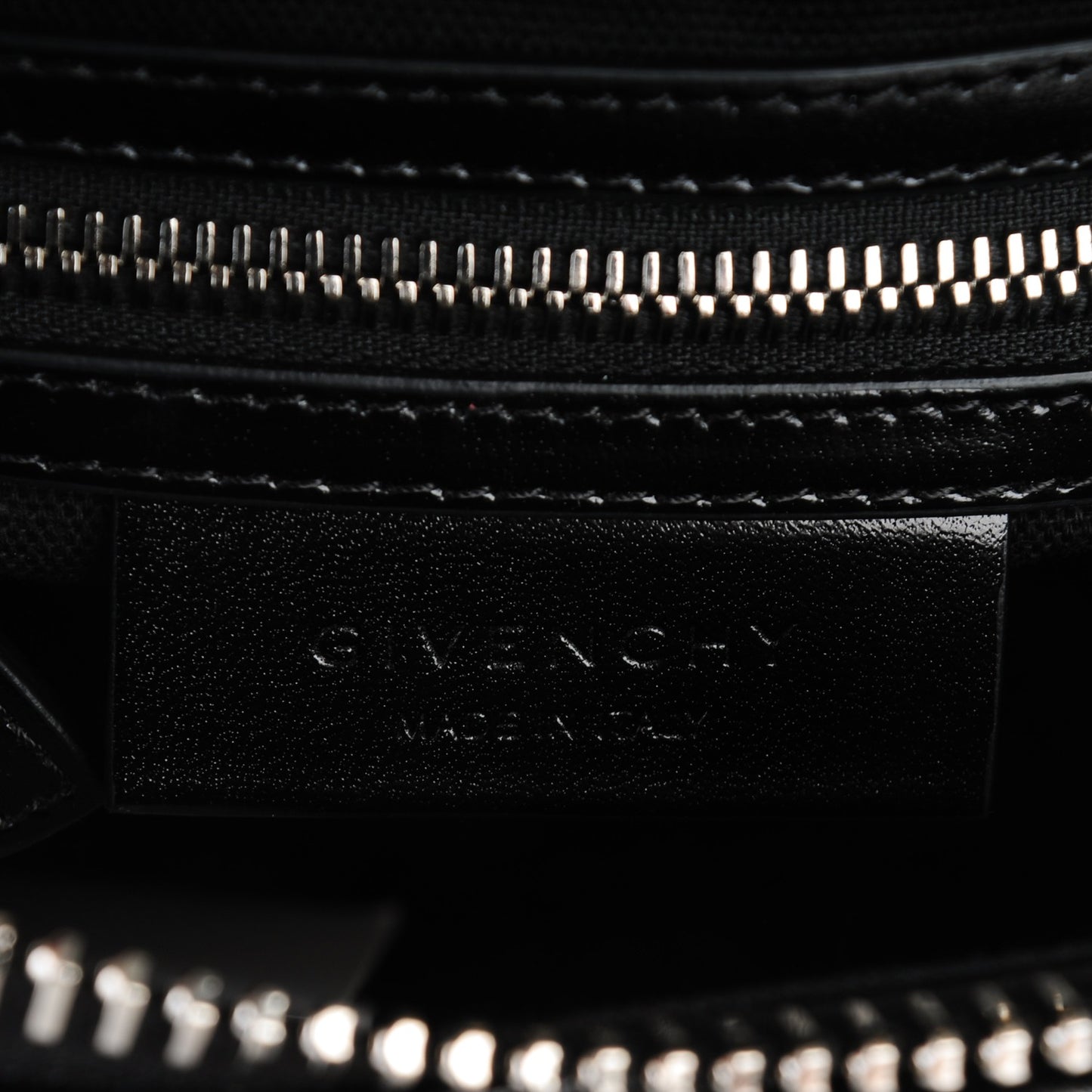 Shiny Lord Calfskin Mini Antigona Black