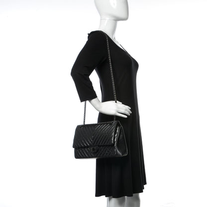 Chanel Aged Calfskin Chevron Quilted 2.55 Reissue 226 So Black 2 of 10