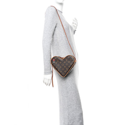 Louis Vuitton Monogram Game On Coeur 2 of 10