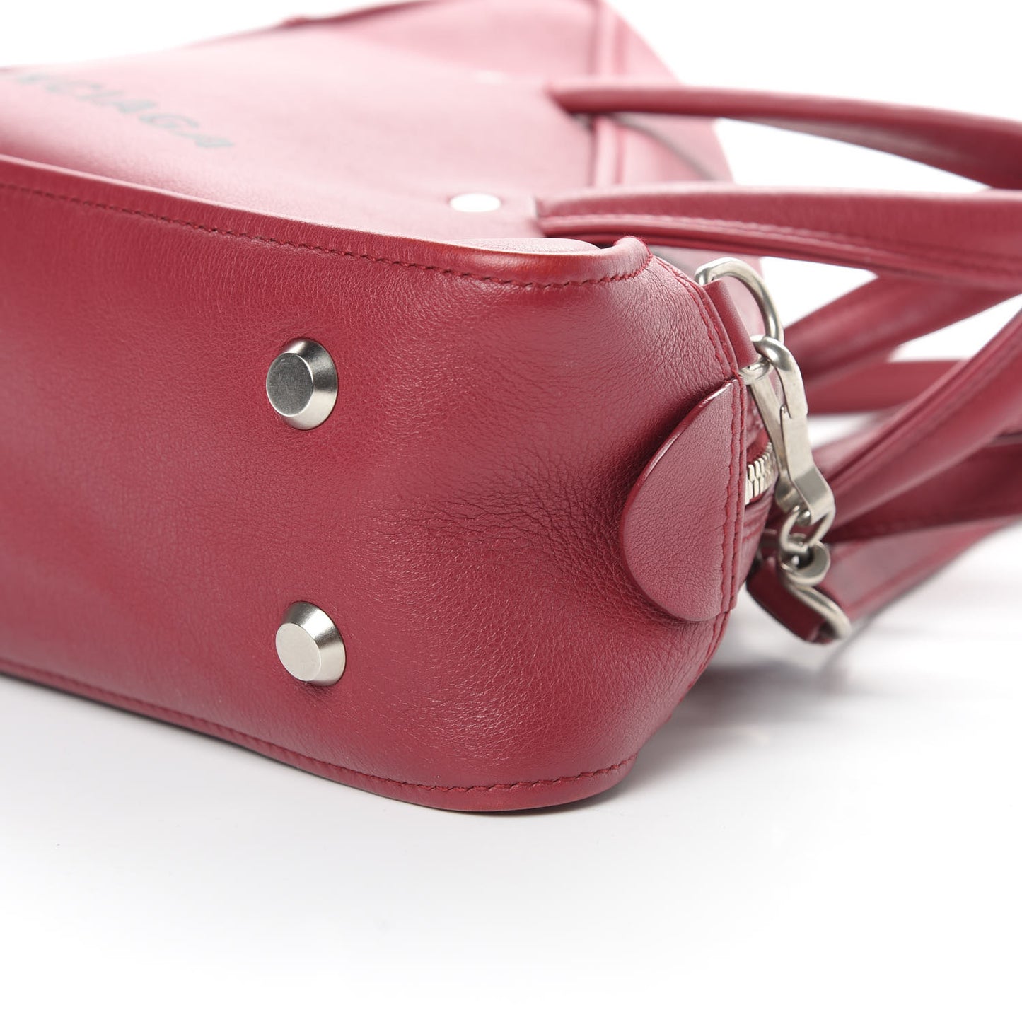 Shiny Day Calfskin S Triangle Duffle Rouge Grenat