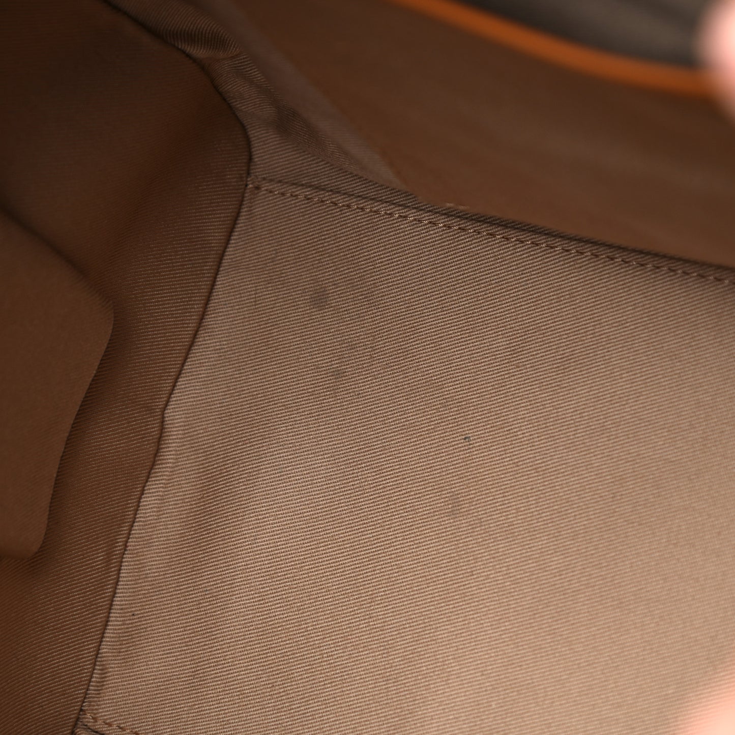 Visetos Medium Boston Bag Cognac