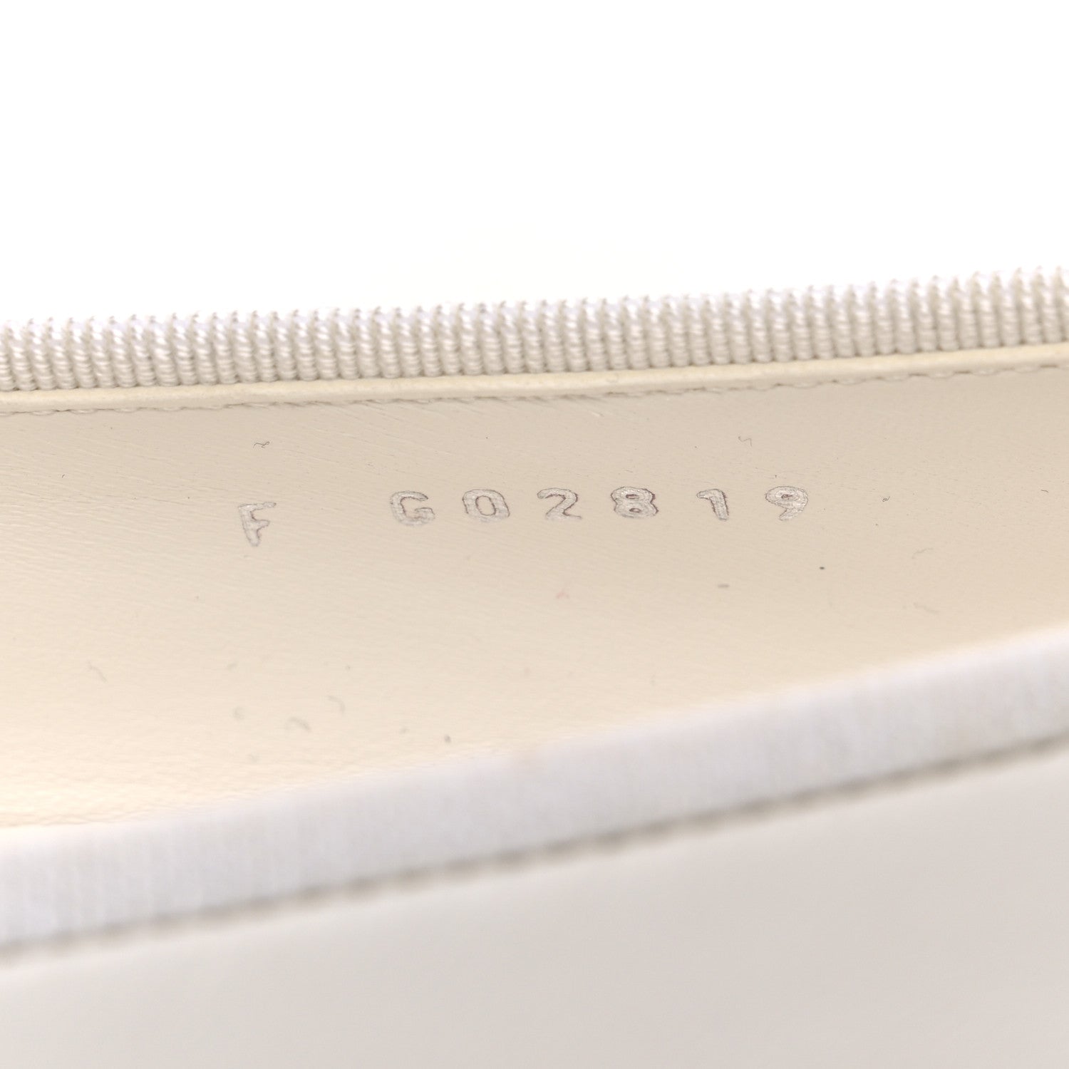 Chanel Lambskin Cap Toe CC Ballerina Flats 38.5 White Black 10 of 11