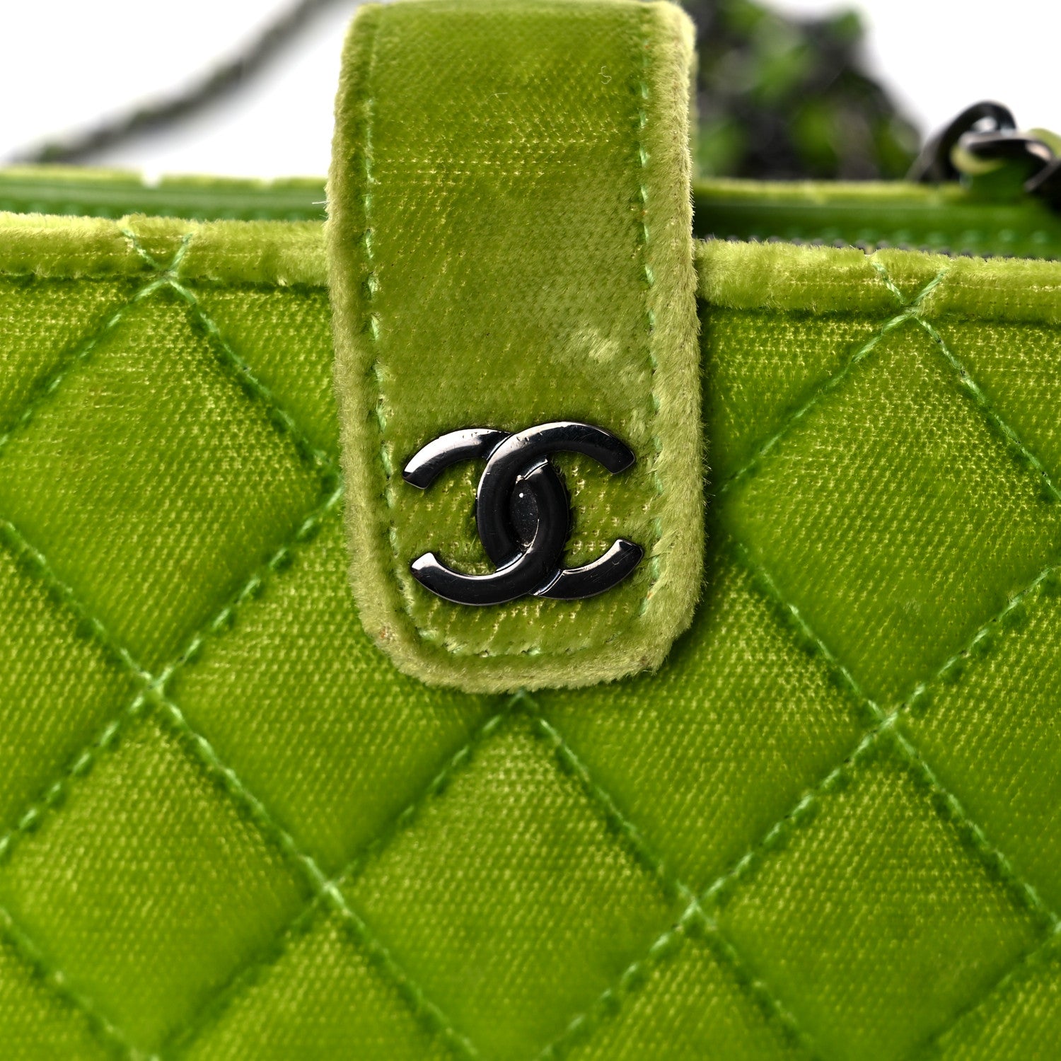 Chanel Velvet Quilted Mini Phone Holder Crossbody Bag Green 15 of 17