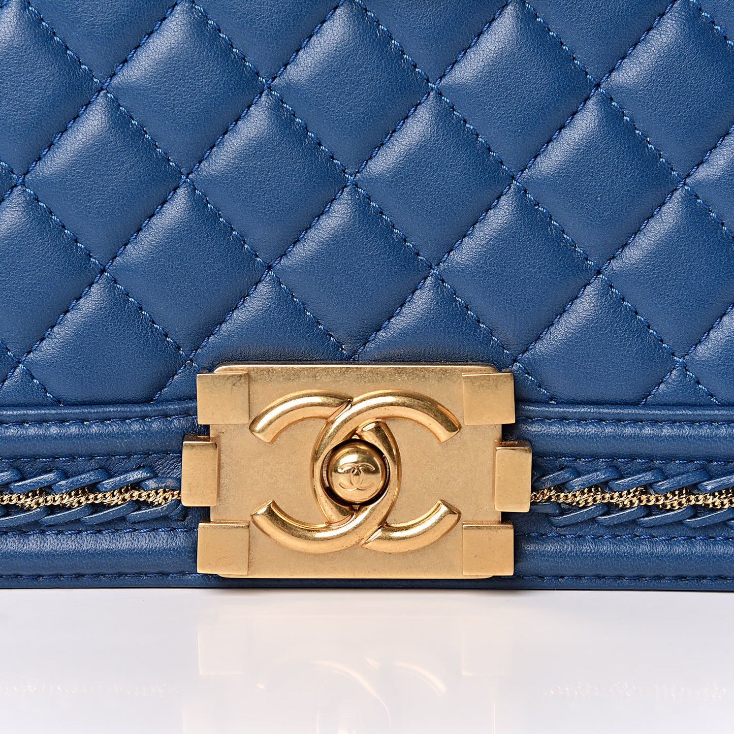 Lambskin Quilted Medium Chain Detail Boy Flap Blue
