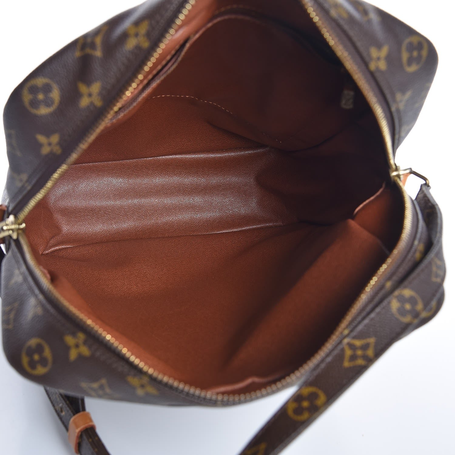 Louis Vuitton Monogram Danube GM 5 of 13