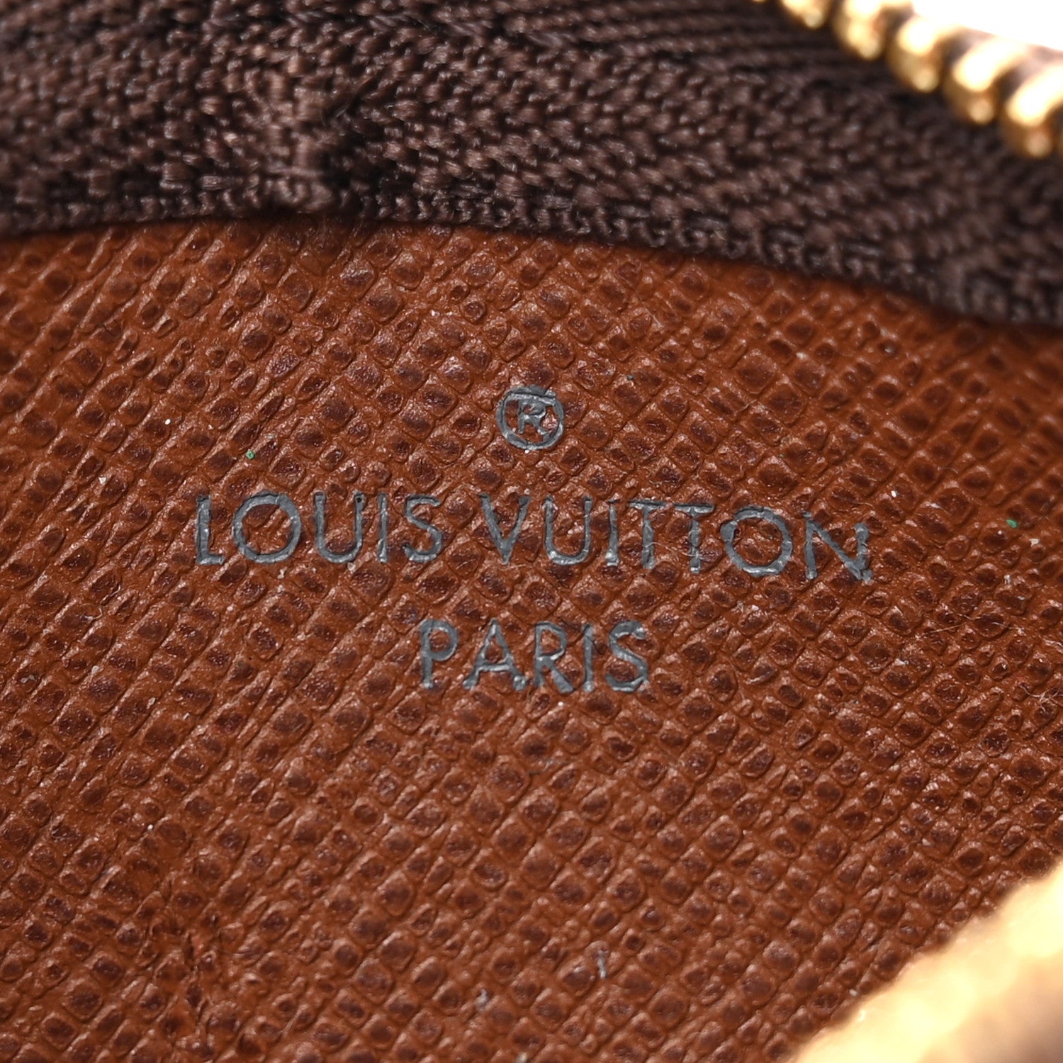Louis Vuitton Monogram Key Pouch 6 of 8
