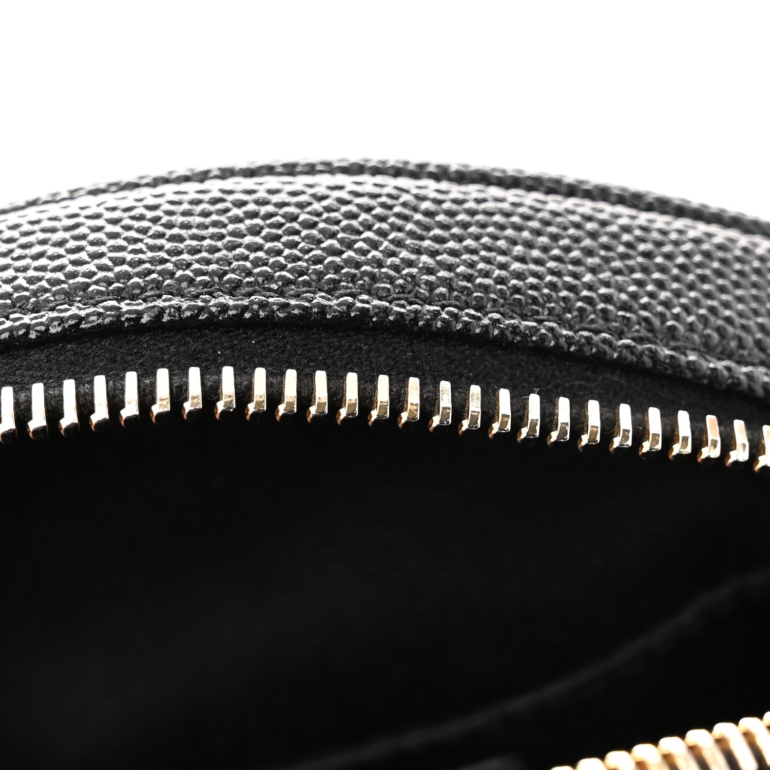 Saint Laurent Grain De Poudre Matelasse Chevron Quilted Round Vinyle Camera Bag Black 11 of 11