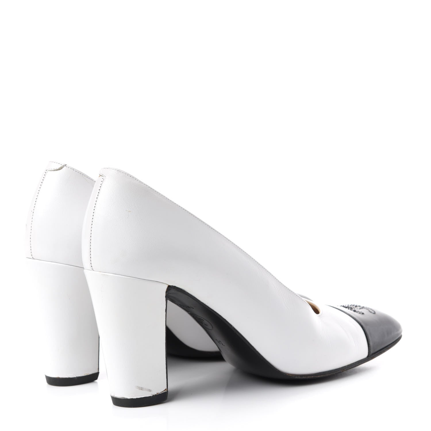 Chanel Patent Calfskin CC Cap Toe Pumps 38 White Black 4 of 10