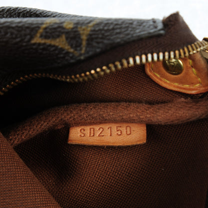 Louis Vuitton Monogram Eva Clutch 7 of 7