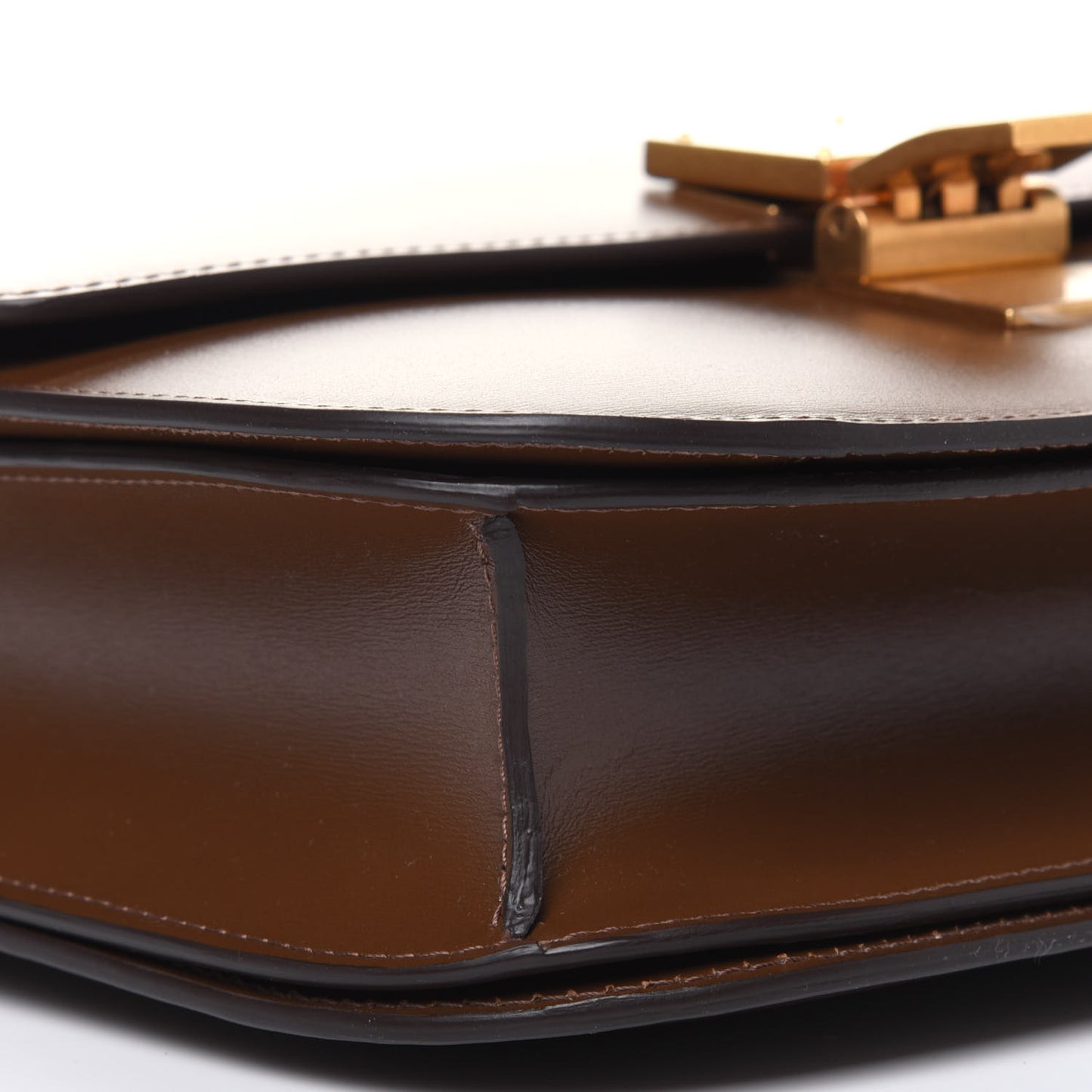 Box Calfskin Medium Classic Box Flap Bag Camel