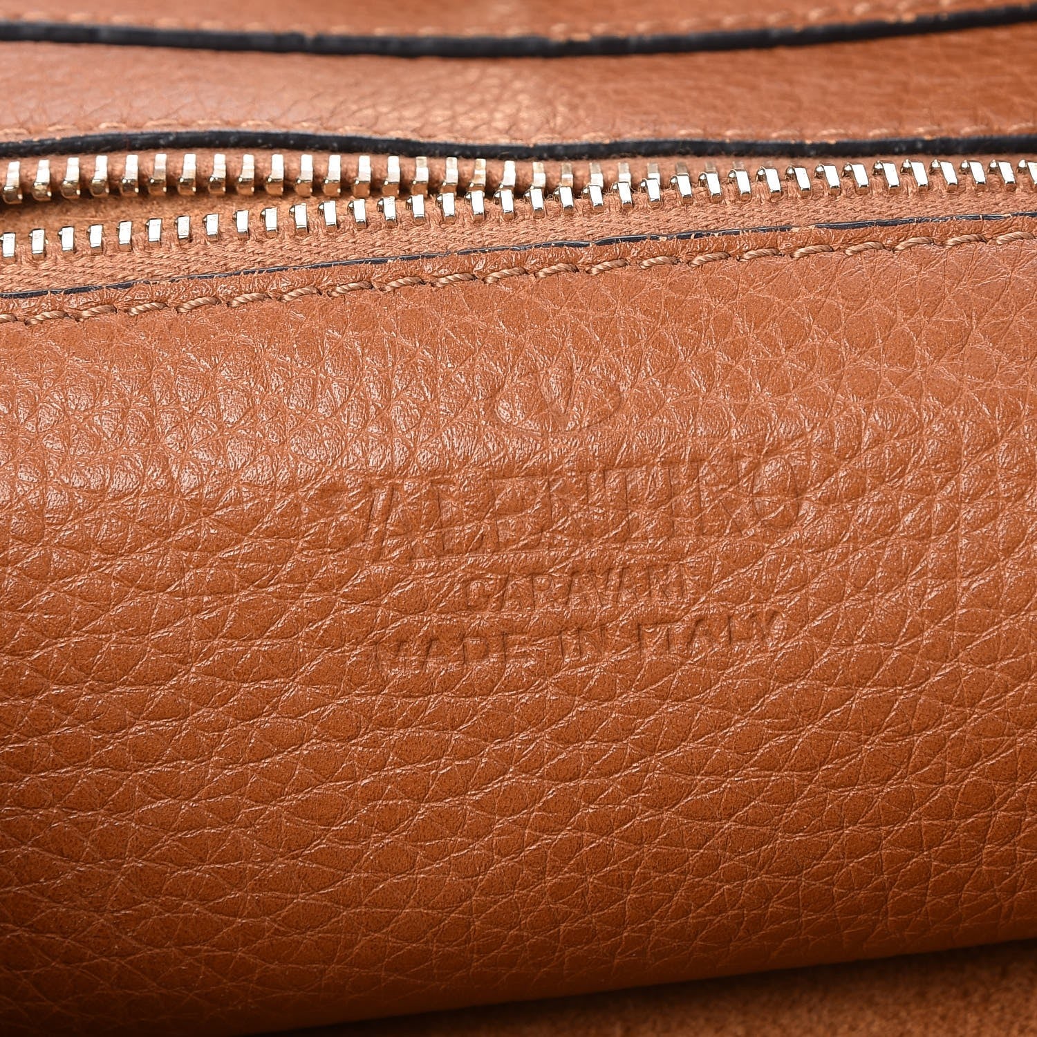 Valentino Garavani Pebbled Calfskin Large Rockstud Flip-Lock Messenger Bag Light Cuir 7 of 9