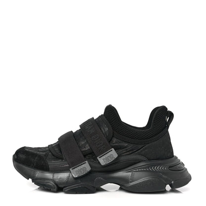 Christian Dior Shiny Oblique Technical Fabric Nylon Womens D-Wander Sneakers 38 Black 1 of 8