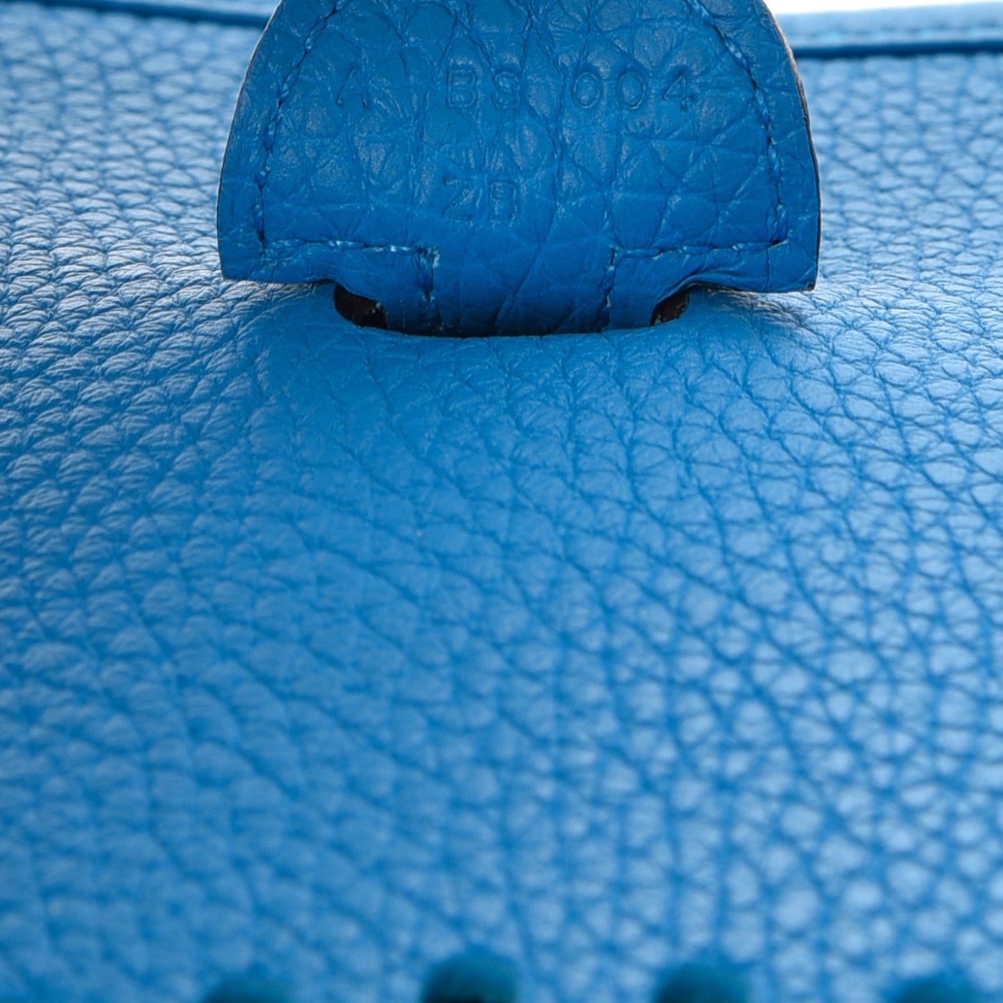 Taurillon Clemence Evelyne III PM Bleu Zanzibar