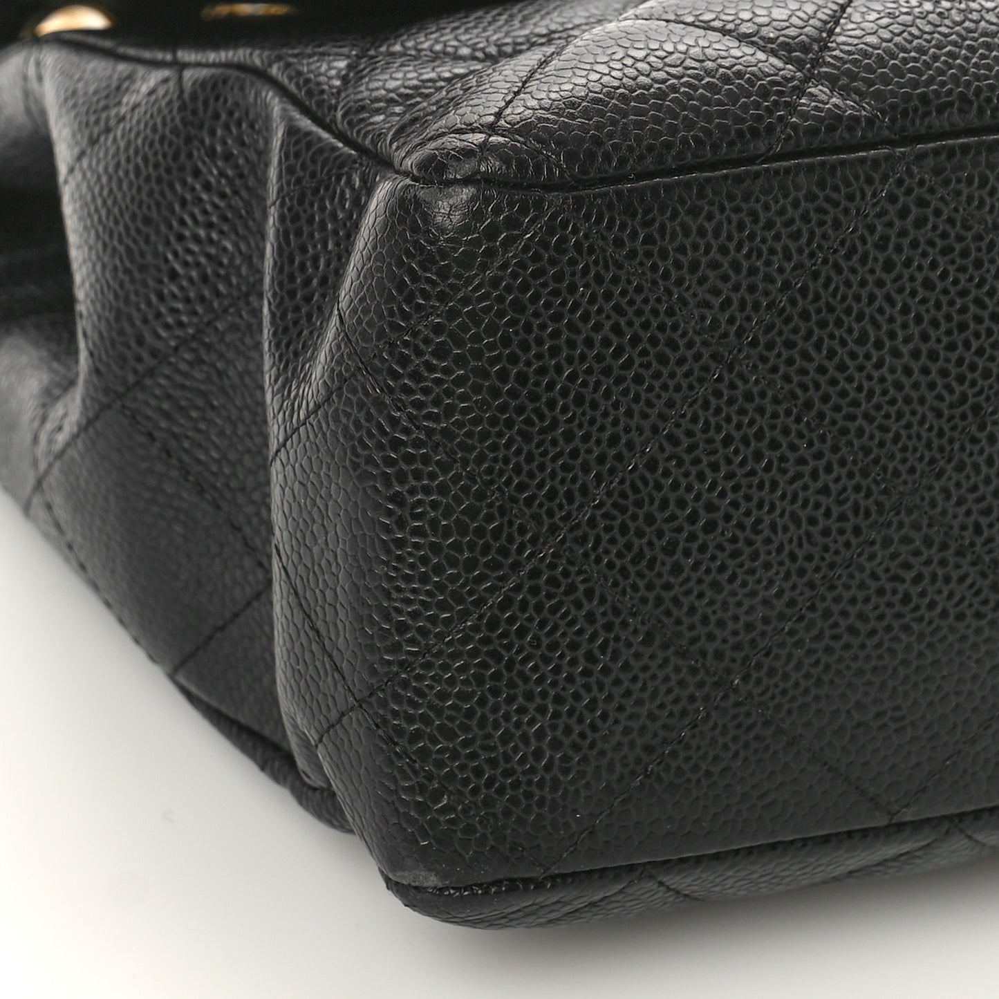 Caviar Quilted Jumbo Single Flap Black